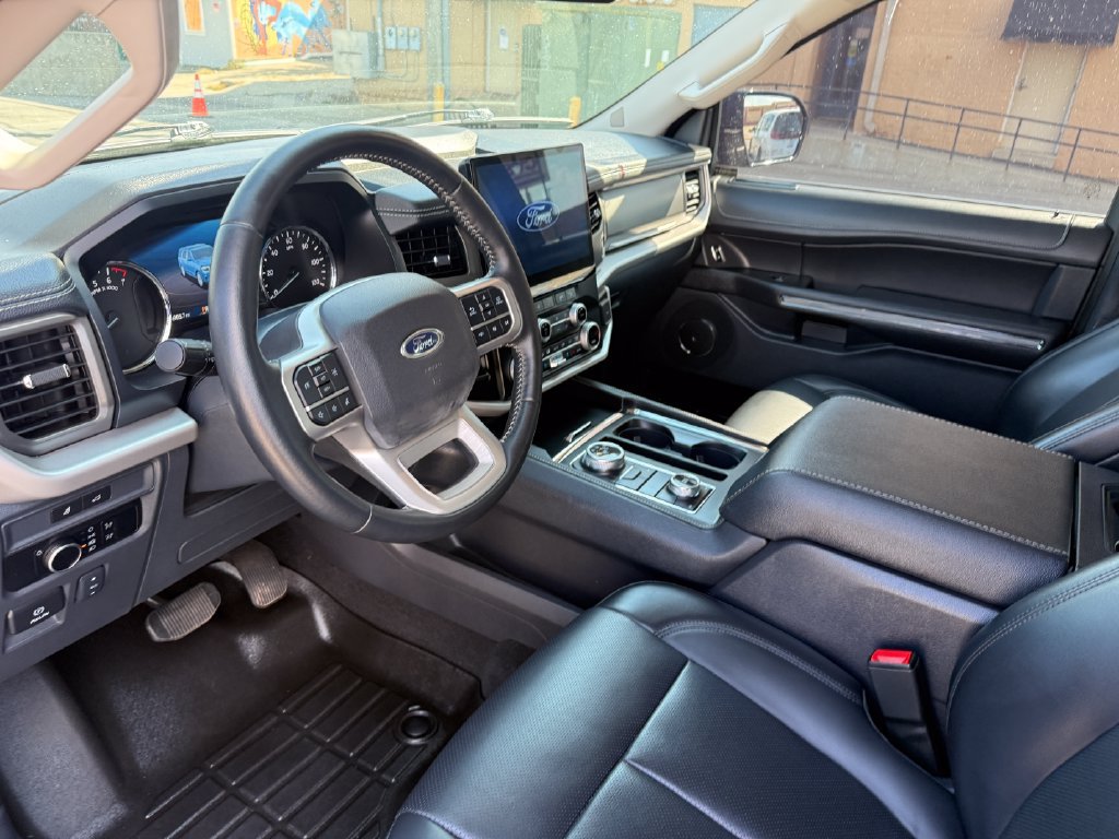 Used 2024 Ford Expedition Max XLT AWD/4WD image 21