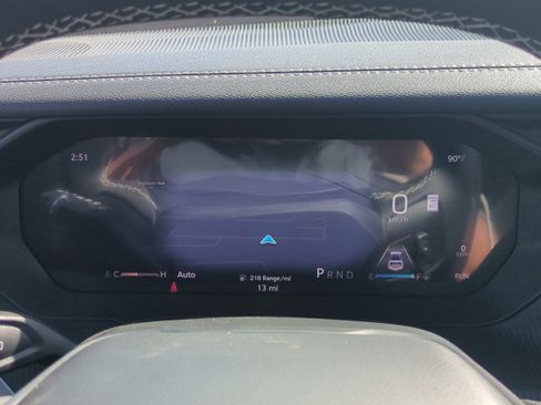 New 2026 Jeep Cherokee Overland image 30