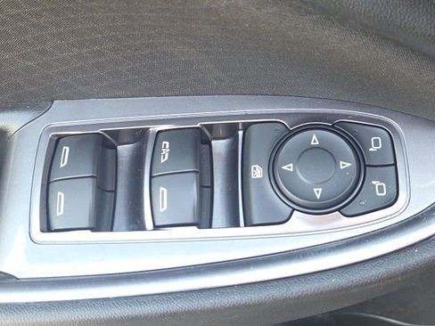 Used 2020 Chevrolet Malibu LT FWD image 20