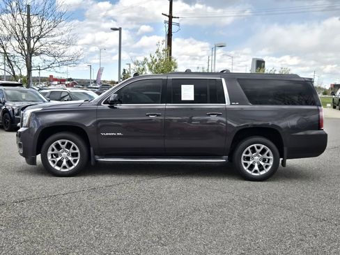 Used 2015 GMC Yukon XL SLE w/ Convenience Package AWD/4WD image 39