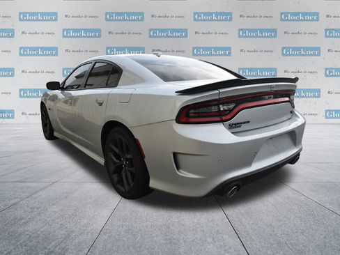 Used 2023 Dodge Charger R/T w/ Blacktop Package image 8