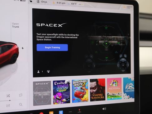 Used 2023 Tesla Model Y Performance image 33