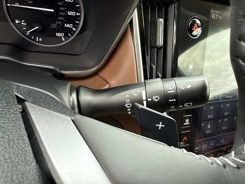 Used 2023 Subaru Outback Touring XT image 38