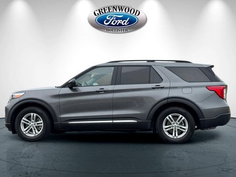 Certified 2023 Ford Explorer XLT w/ Equipment Group 202A RWD image 7