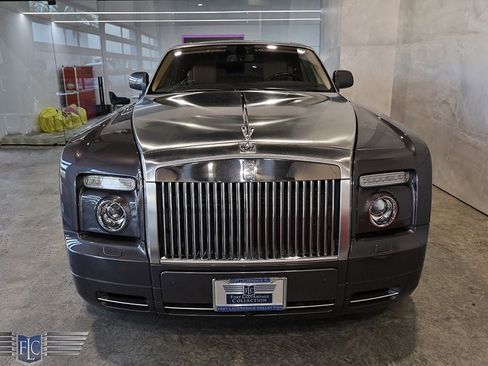 Used 2010 Rolls-Royce Phantom Coupe RWD image 7