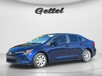 Used 2025 Toyota Corolla LE FWD video 1