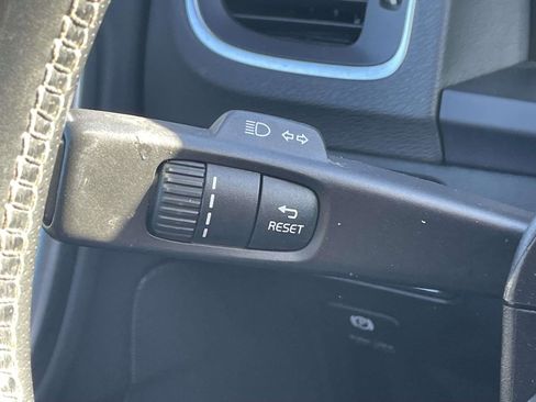 Used 2015 Volvo S60 T6 R-Design image 27