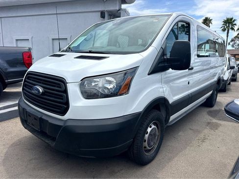 Used 2019 Ford Transit 150 148 Low Roof RWD image 4