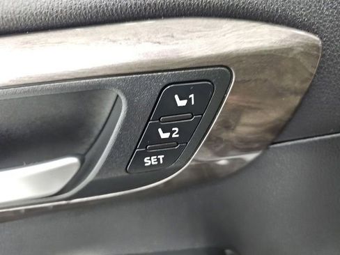 Used 2023 Toyota Highlander Platinum AWD/4WD image 13
