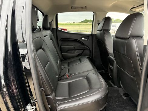 Used 2019 Chevrolet Colorado ZR2 w/ Colorado ZR2 Bison Edition AWD/4WD image 29