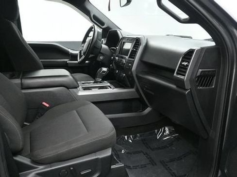 Used 2019 Ford F150 XLT w/ Equipment Group 302A Luxury AWD/4WD image 10