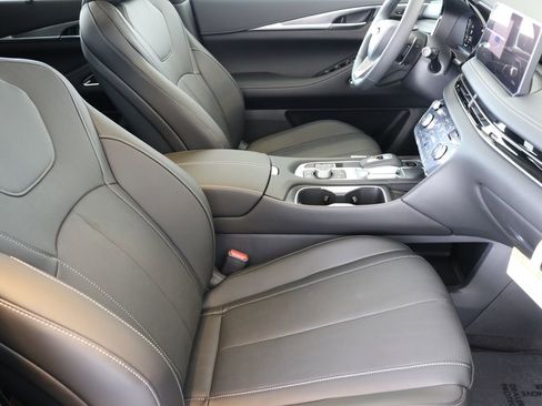 New 2026 INFINITI QX60 Luxe w/ Cargo Package AWD/4WD image 42