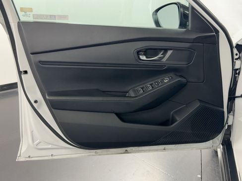 Used 2023 Honda Accord Sport image 14