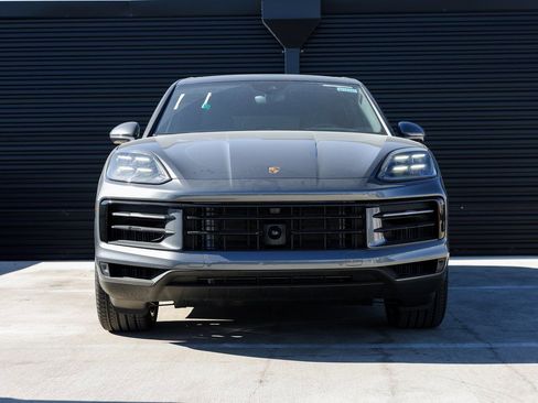 New 2026 Porsche Cayenne E-Hybrid AWD/4WD image 10