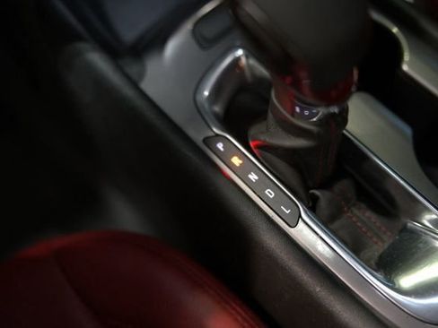 Used 2021 Chevrolet Malibu RS FWD image 44
