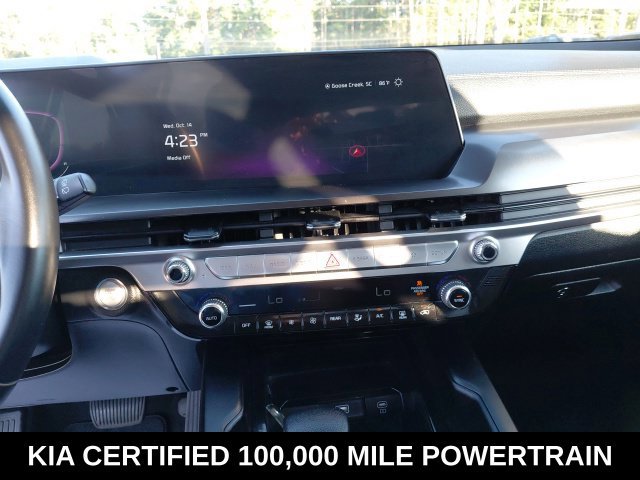 Certified 2024 Kia Telluride LX FWD image 12