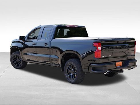 Certified 2023 Chevrolet Silverado 1500 RST w/ Z71 Off-Road Package AWD/4WD image 7