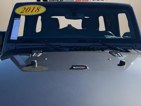 Used 2018 Jeep Wrangler Unlimited Sport S image 50