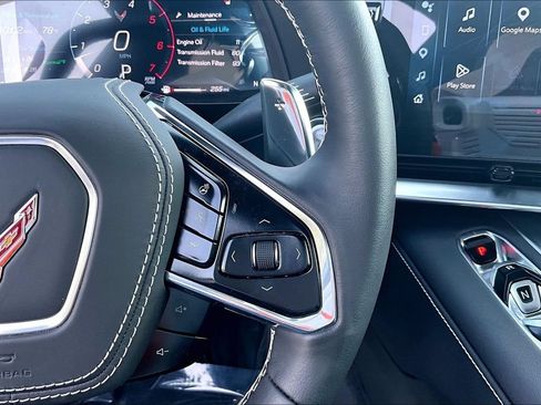 Used 2025 Chevrolet Corvette Stingray Preferred Conv w/ Z51 Performance Package RWD image 14