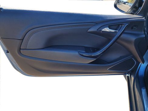 Used 2017 Buick Cascada Premium FWD image 17