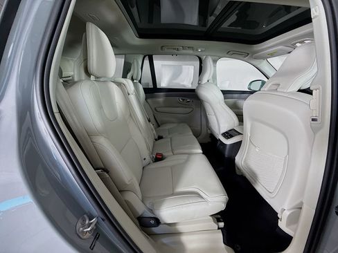 New 2026 Volvo XC90 T8 Ultra w/ Protection Package Premier image 30