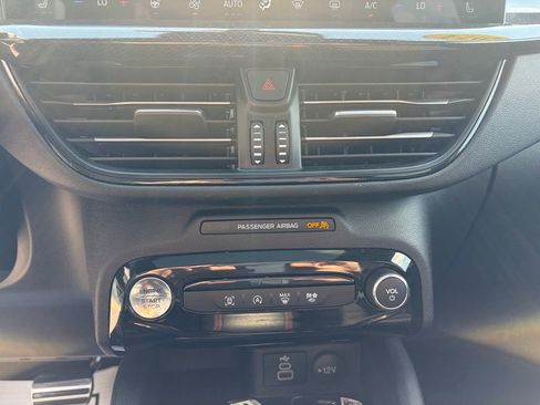 Used 2024 Ford Escape ST-Line w/ Tech Pack #1 image 12