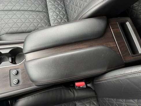 Used 2024 Nissan Murano Platinum image 18