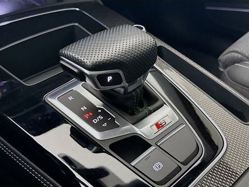 Used 2022 Audi SQ5 Premium Plus w/ Premium Plus Package image 17