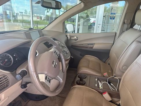 Used 2009 Nissan Quest SL w/ Leather Pkg FWD image 15