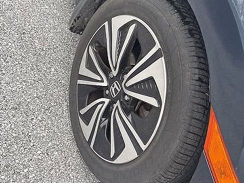 Used 2017 Honda Civic EX-L image 11