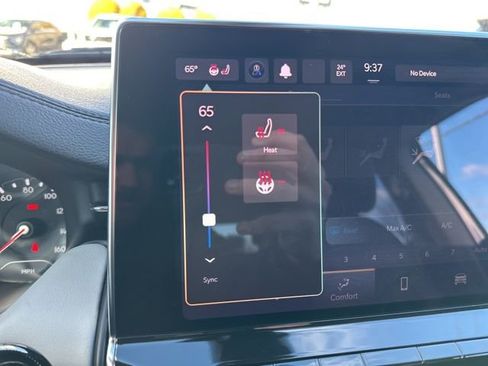 Used 2022 Jeep Compass Limited image 11