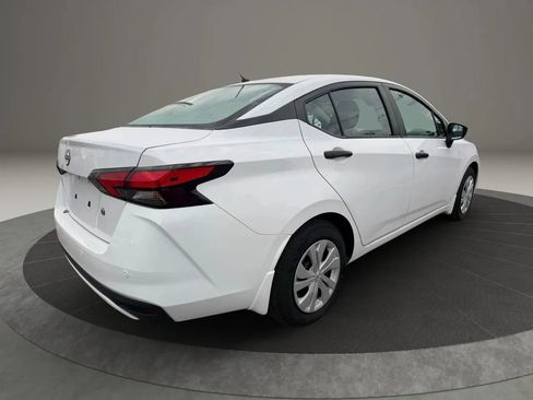 Used 2024 Nissan Versa S w/ Trunk Package image 5