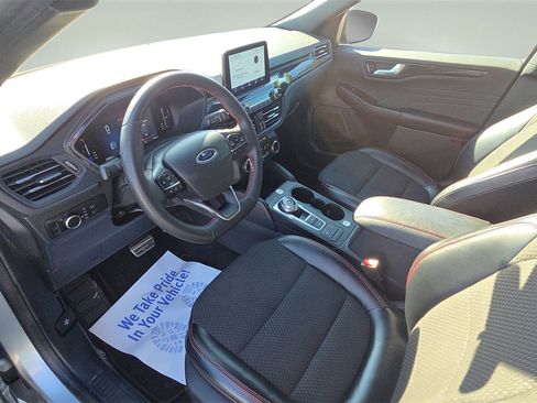 Used 2023 Ford Escape ST-Line image 30