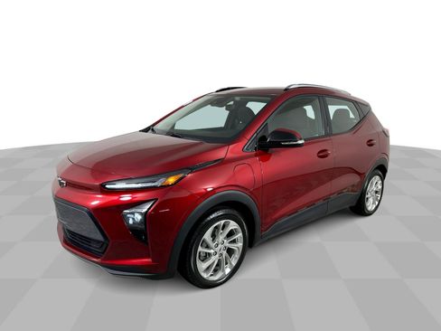 Used 2022 Chevrolet Bolt EUV LT w/ Comfort Package image 40