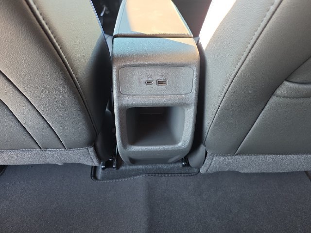 New 2026 Buick Envista Sport Touring w/ Convenience II Package FWD image 13
