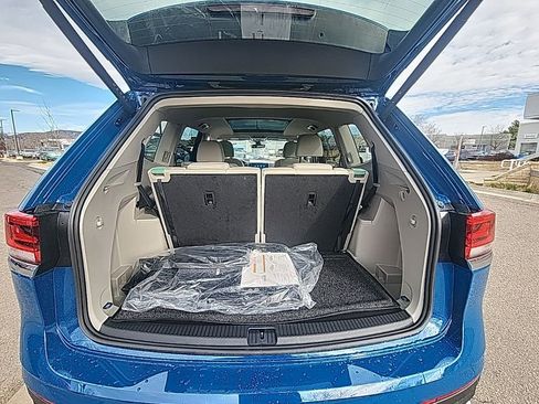 New 2025 Volkswagen Atlas SEL image 20