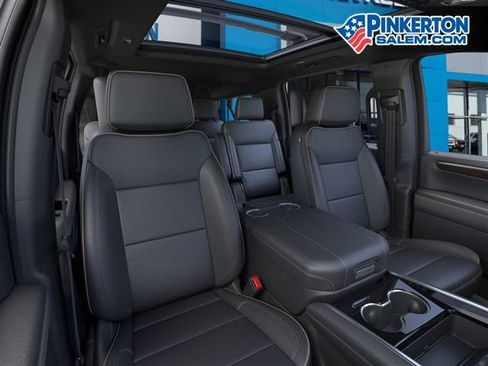 New 2026 Chevrolet Suburban Premier image 16