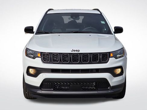 New 2026 Jeep Compass Latitude image 16