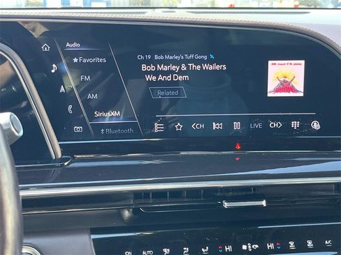 Used 2021 Cadillac Escalade Sport Platinum image 23