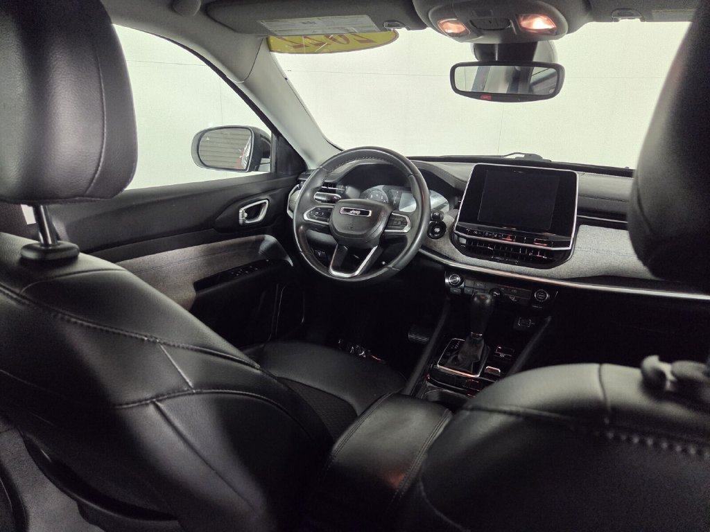 Used 2022 Jeep Compass Latitude AWD/4WD image 29