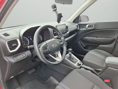 Used 2022 Hyundai Venue SEL FWD image 29