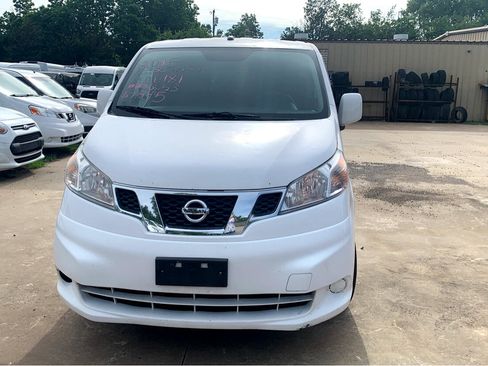 Used 2015 Nissan NV200 SV w/ Technology Package image 18