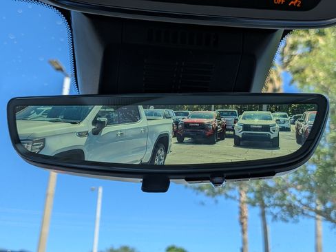 New 2026 GMC Terrain Denali AWD/4WD image 32