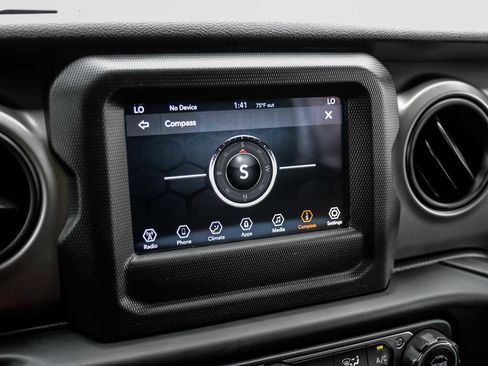 Used 2020 Jeep Wrangler Unlimited Sport S image 27