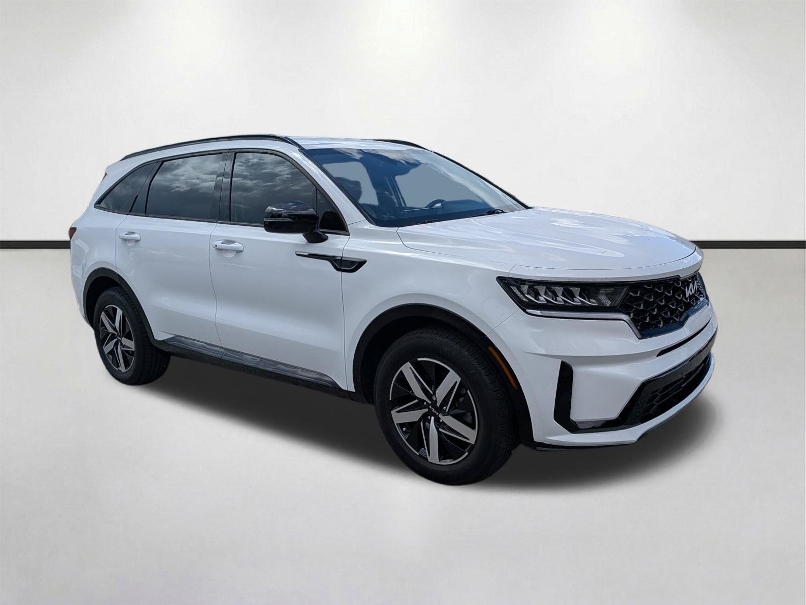 Used 2023 Kia Sorento S FWD image 1