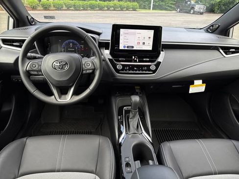 Used 2025 Toyota Corolla XSE FWD image 21