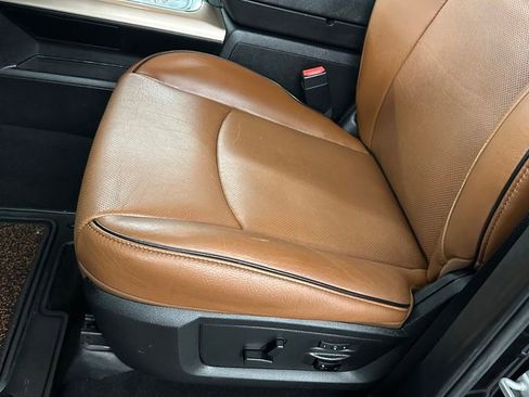 Used 2018 RAM 1500 Laramie Longhorn w/ Convenience Group image 14