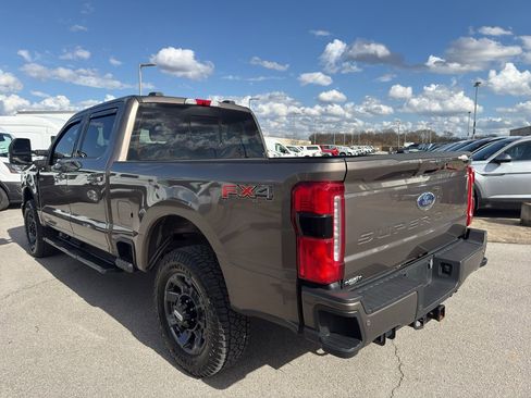 Used 2023 Ford F250 Lariat w/ Sport Appearance Package image 7