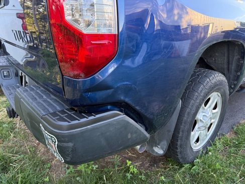 Used 2014 Toyota Tundra SR image 8