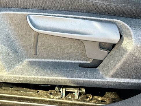 Used 2021 Volkswagen Jetta S w/ Driver Assistance Package image 23